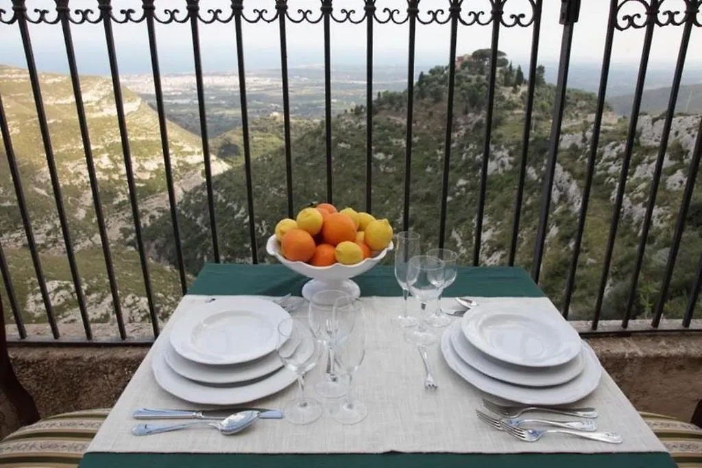 Country house Eremo Madonna Delle Grazie Guest House Avola Italy