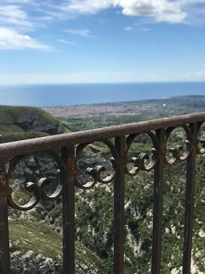 Country house Eremo Madonna Delle Grazie Guest House Avola Italy